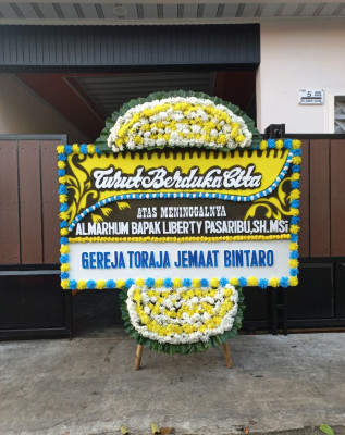 Papan Bunga Duka di Baiturrahman